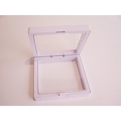 Boite transparente pour bijoux